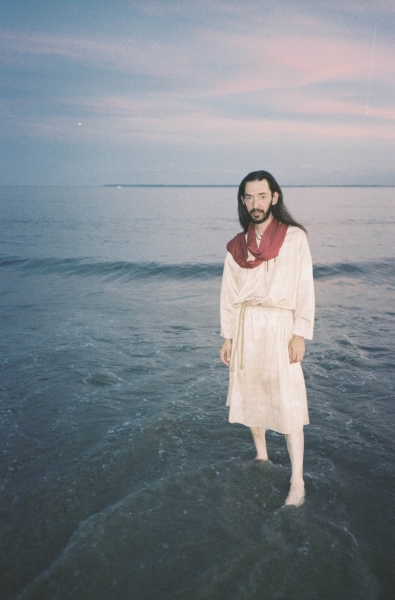 https://barbaraarcuschin.site/files/gimgs/th-11_5-jesus_Vonney_Island.jpg